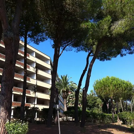 Bilocale Procchio Con Terrazza In Napoleon Procchio (Isola d'Elba)